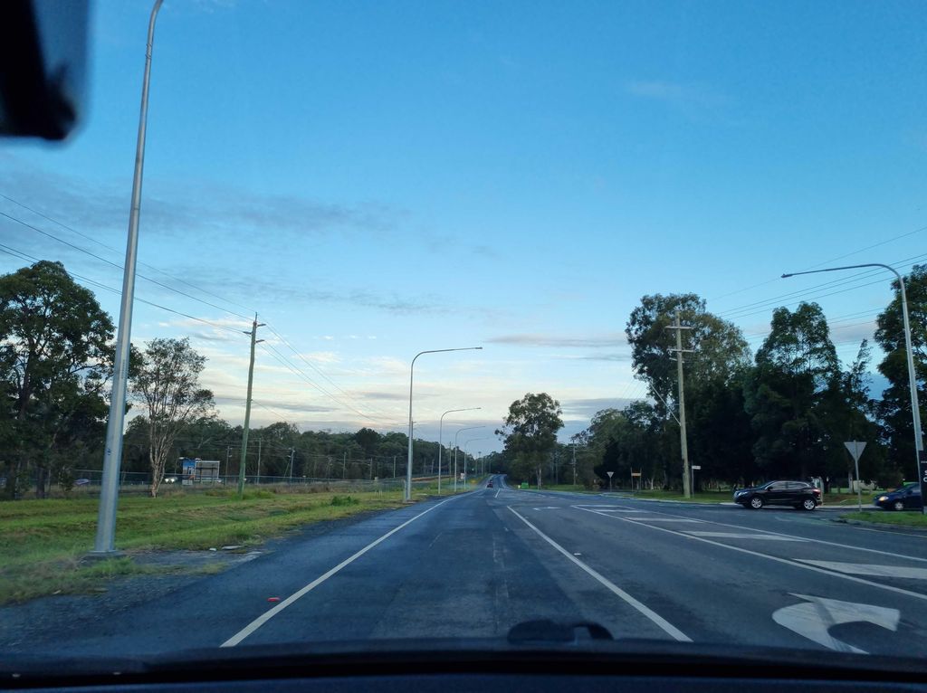 Street view near Lindsay Road