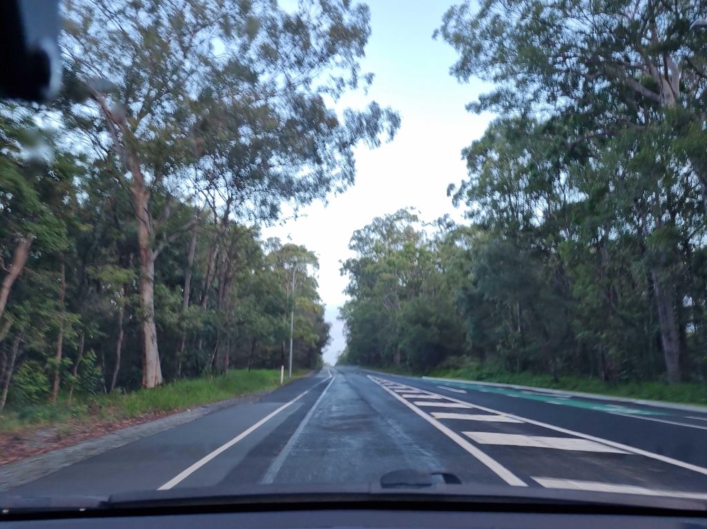 Street view near Lindsay Road