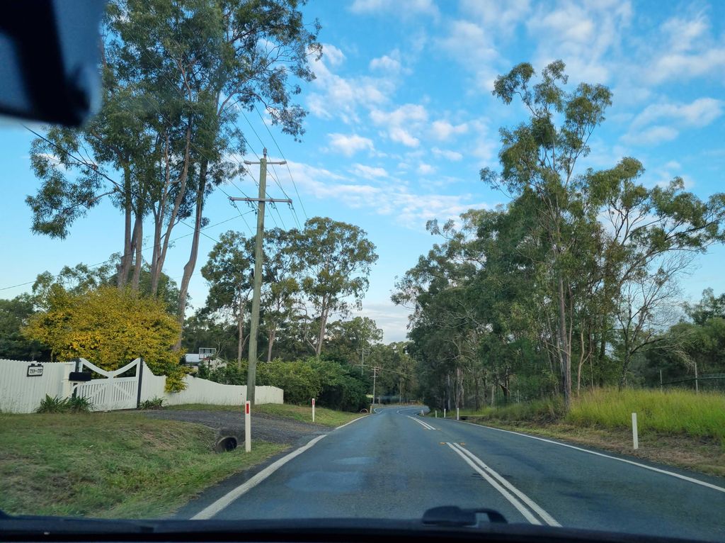 Street view near Mount Crosby Road