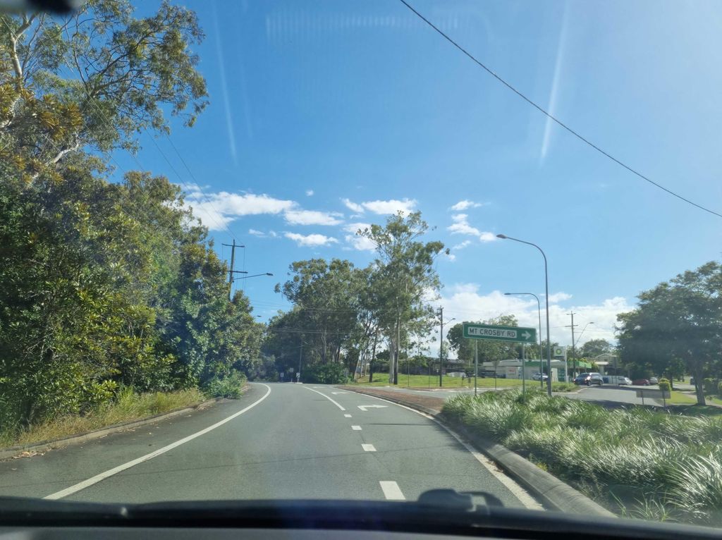 Street view near Mount Crosby Road