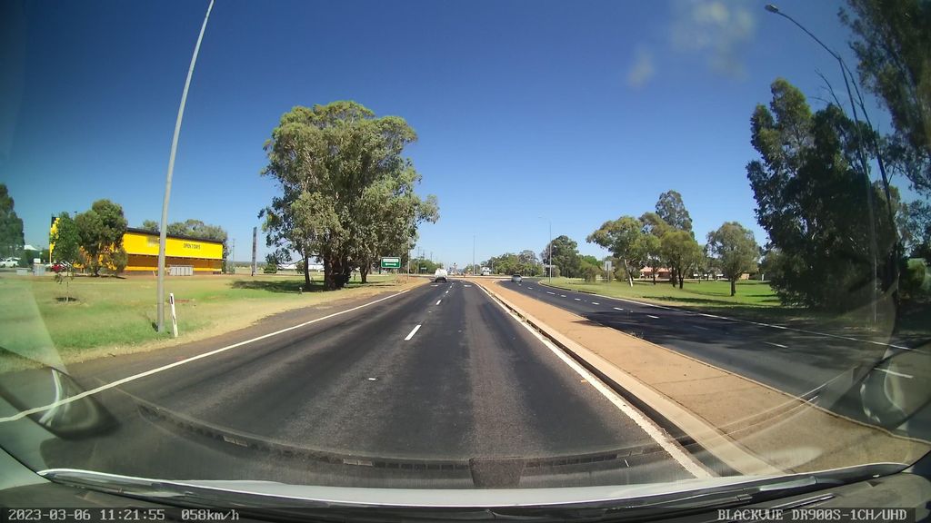Street view near Wellington Road