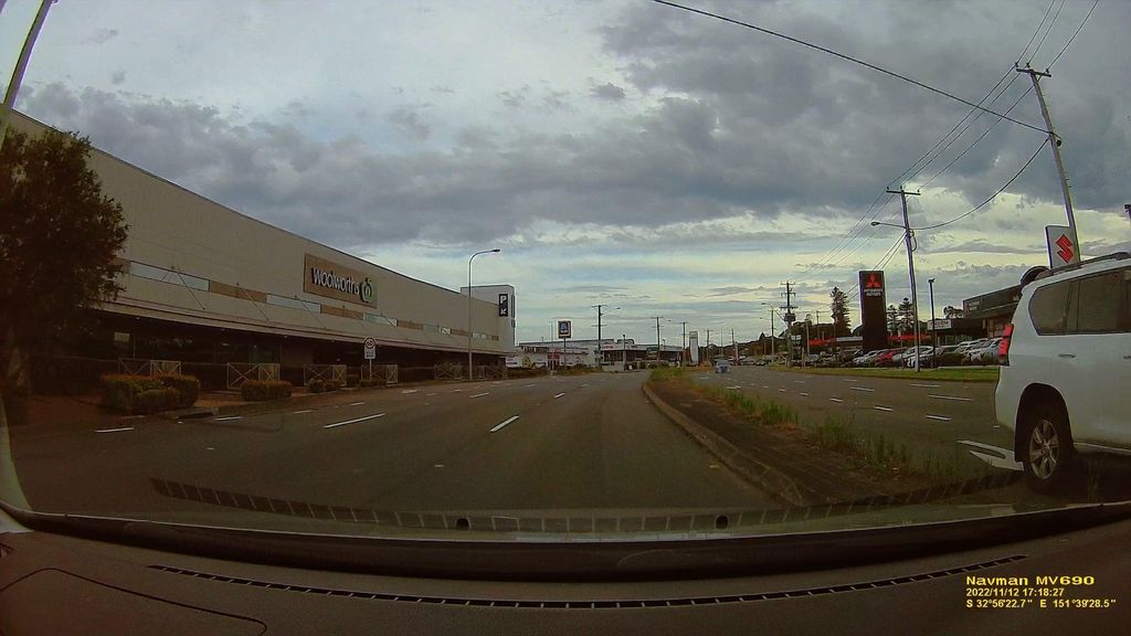Street view near Main Road