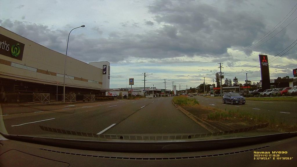 Street view near Main Road