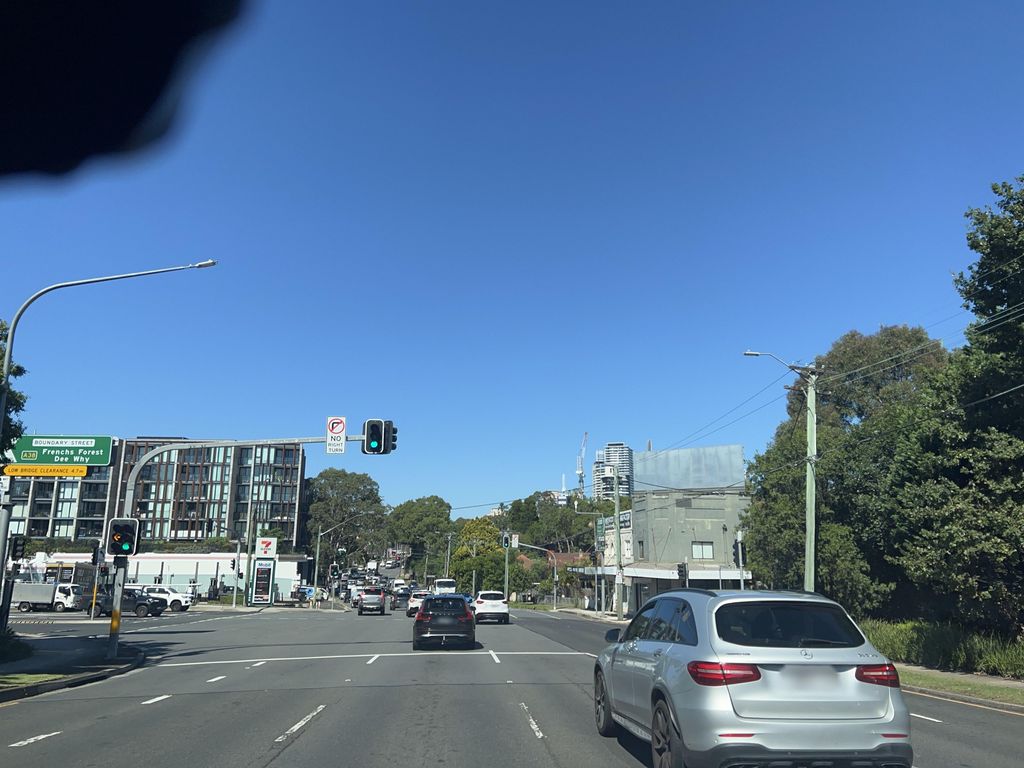 Street view near Boundary Street