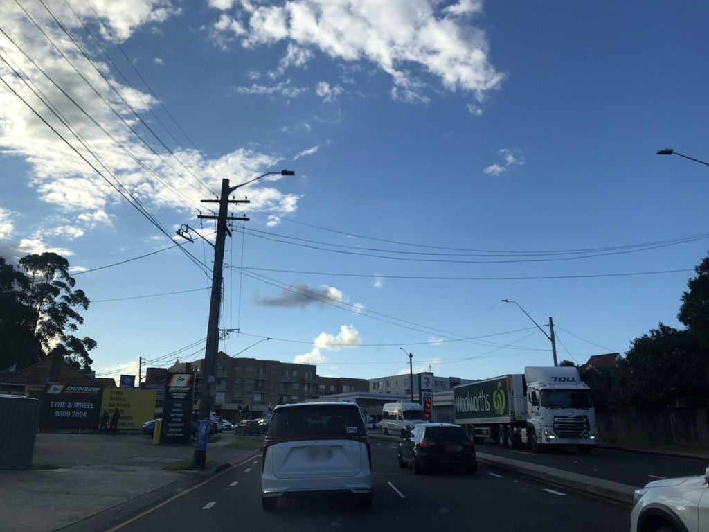 Street view near Victoria Road