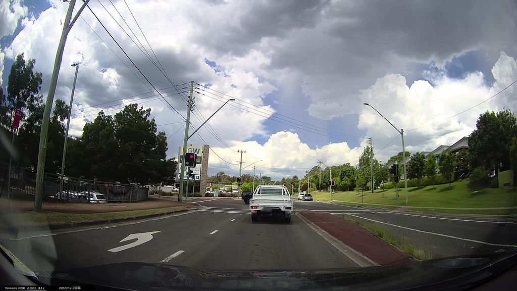 Street view near Roscoe Street