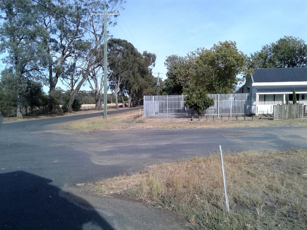 Street view near Recreation Street