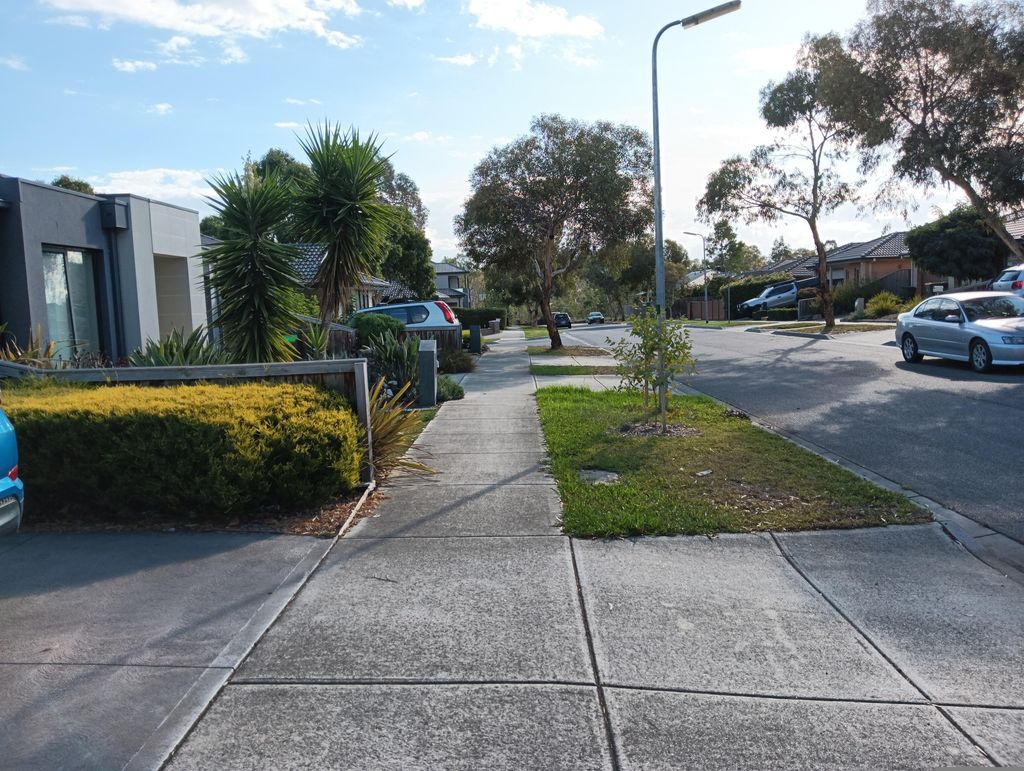 Street view near Bassetts Road