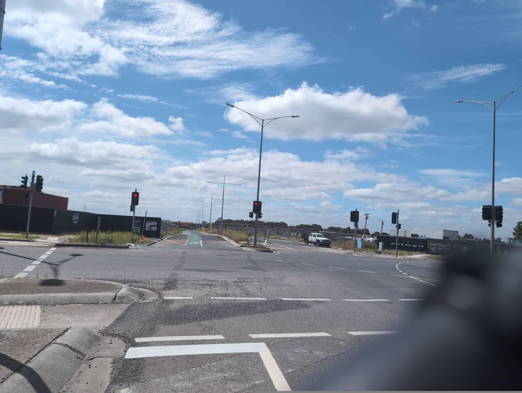 Street view near Edgars Road