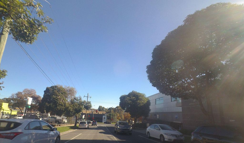 Street view near Arnold Street