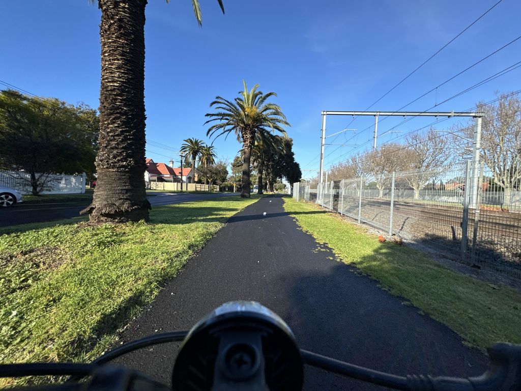 Street view near Royal Avenue