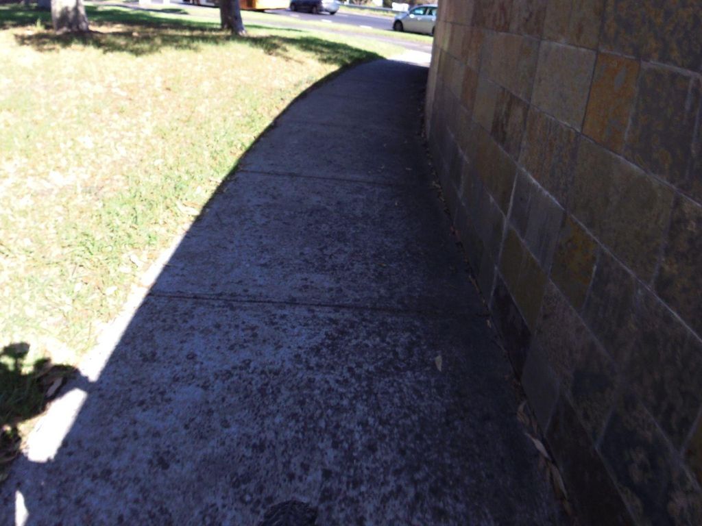 Street view near Lakeside Boulevard