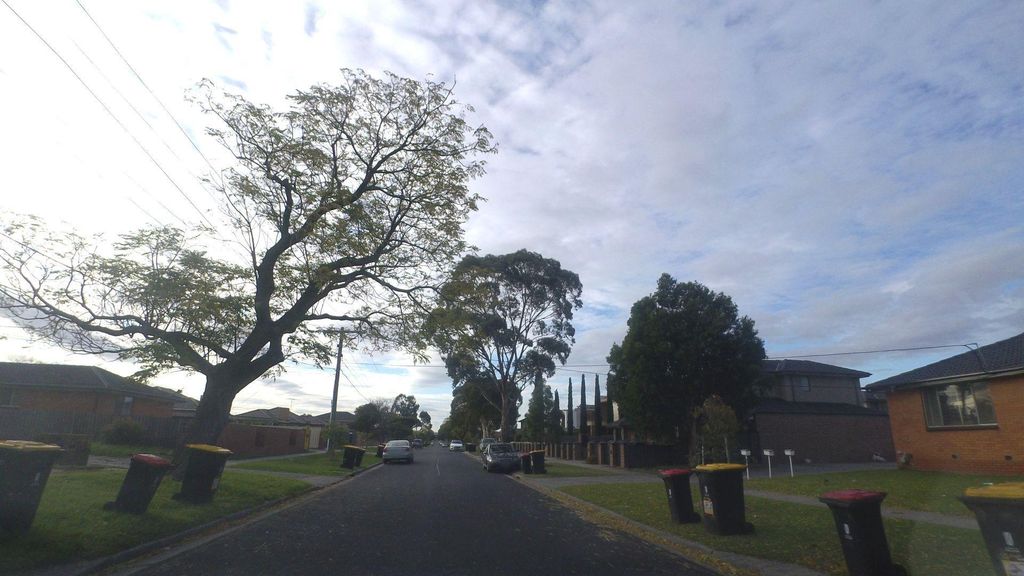 Street view near Rosebank Avenue