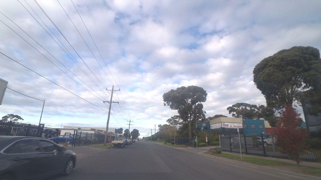 Street view near Osborne Avenue