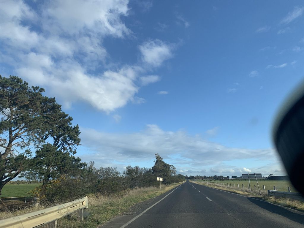 Street view near Sale - Heyfield Road