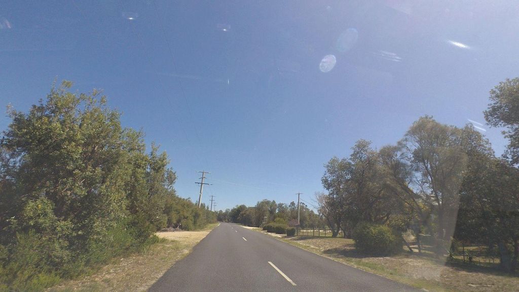 Street view near Paradise Beach Road