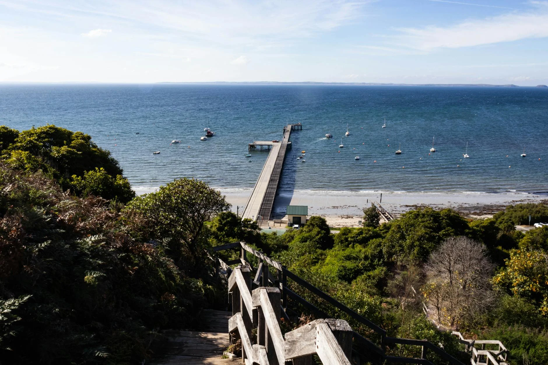 Apollo Bay harbour - the fishing town at the bottom of the descent