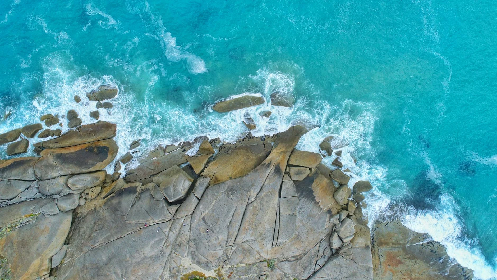 Granite country on the Prom access road